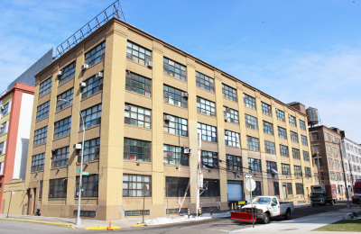 2 Exterior 21 21 41st Ave